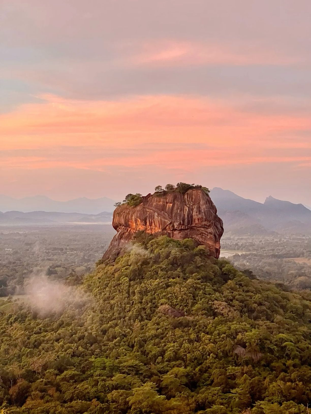 Sigiriya & Dambulla Tour